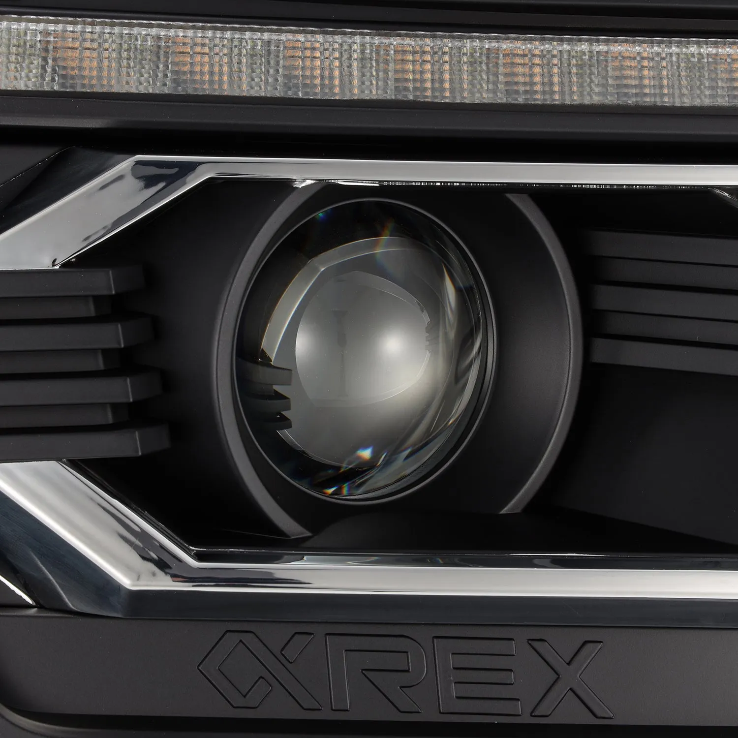 2012-2015 Toyota Tacoma PRO-Series Projector Headlights | Clear DRL