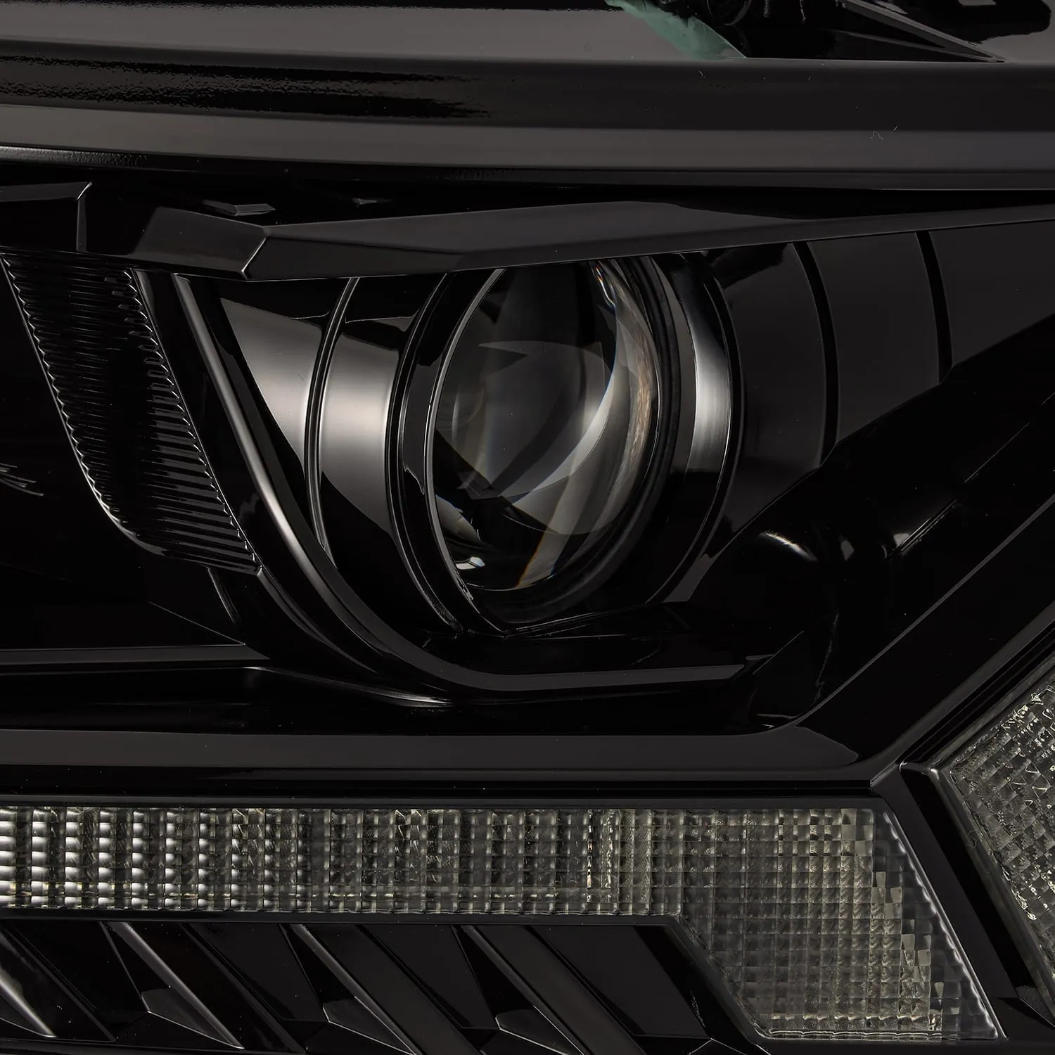 2019-23 Ford Ranger AlphaRex PRO-Series Halogen Projector Headlights Alpha-Black